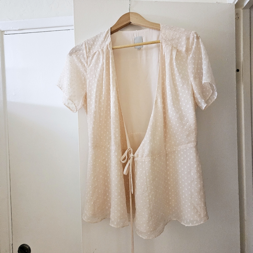 NEW Tie front chiffon babydoll blouse in baby pink with polka dots size S
